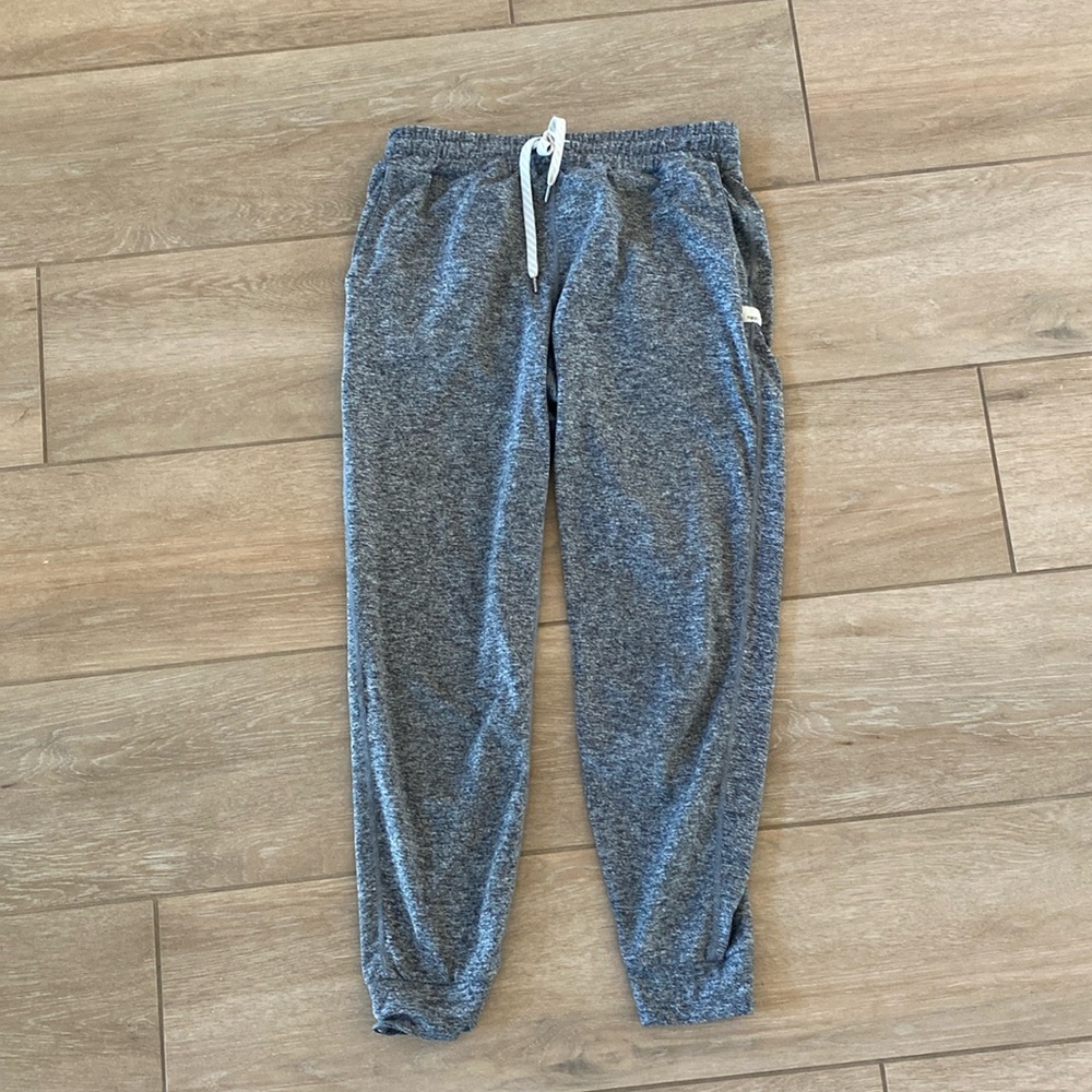 Vuori performance jogger